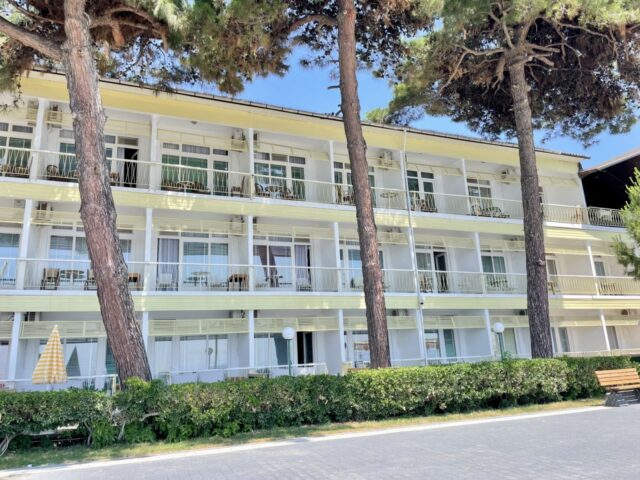 Gülplaj Hotel